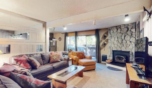 One Bedroom Apartment