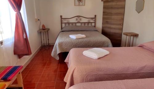 Quadruple Room with Private Bathroom