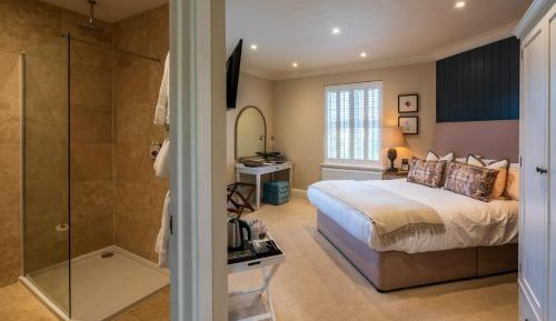 Superior King Room