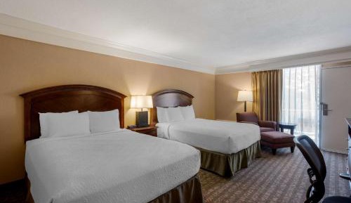 Quadruple Room with Balcony - Non-Smoking