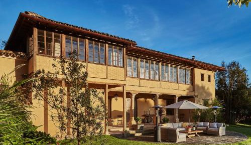 Deluxe Villa