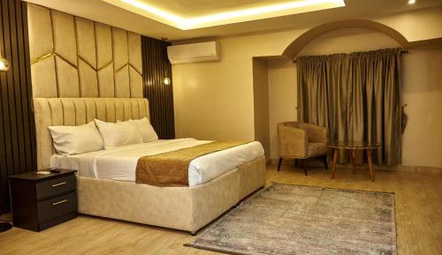 Executive Suite