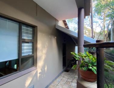 Apartment with Garden View