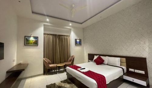 Executive Suite