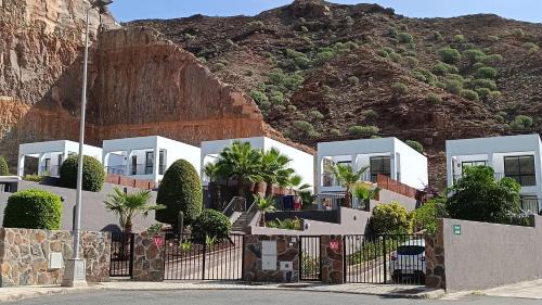 Deluxe Holiday Home