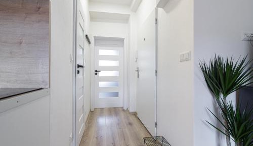 Apartment with Garden View