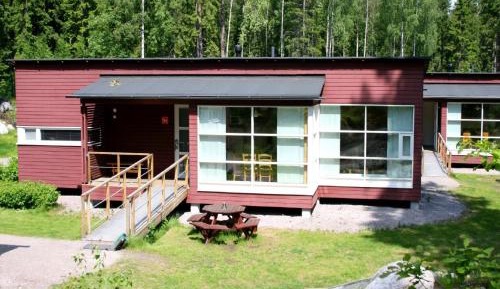 One-Bedroom Cottage with Sauna