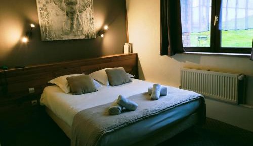 Double Room with Private Bathroom