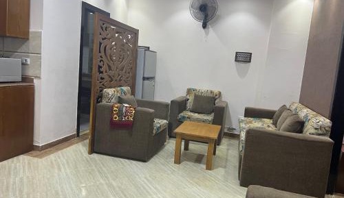 Family Room with Side Sea View