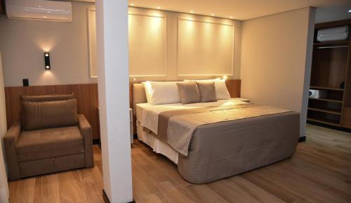King Suite with Spa Bath
