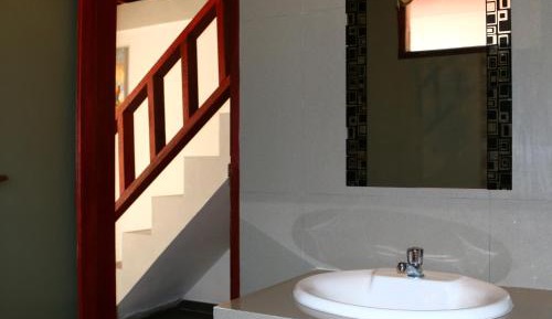 One-Bedroom Bungalow