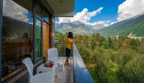 Deluxe Double Room with Balcony