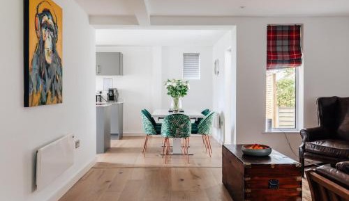 Superior Apartment