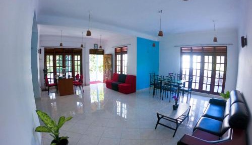 Three-Bedroom Premium Apartment with Balcony