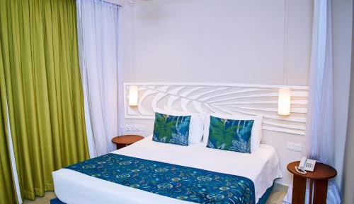 Deluxe Double or Twin Room with Garden View