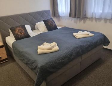 Quadruple Room with Private Bathroom