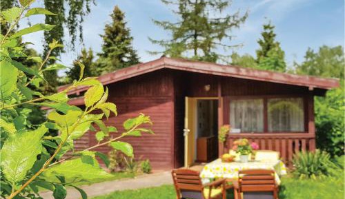 One-Bedroom Holiday Home