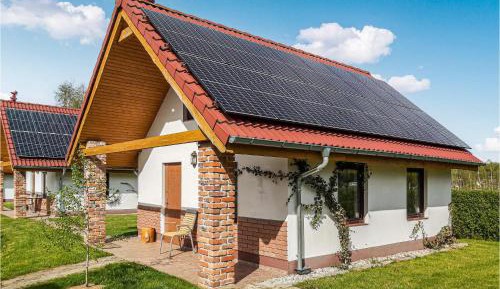 One-Bedroom Holiday Home