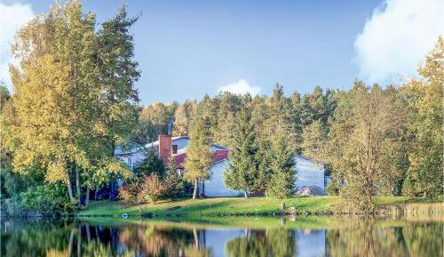 Four-Bedroom Holiday Home