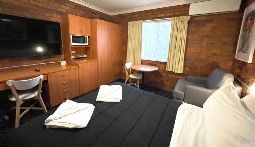 Queen Room