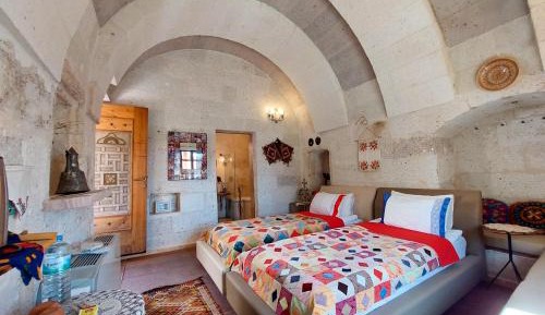 Double or Twin Room with Terrace