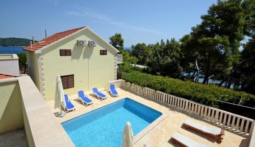 Five-Bedroom Villa