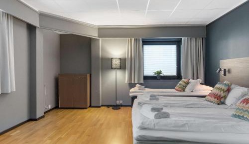 Family Twin Room