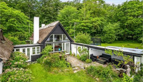 Two-Bedroom Holiday Home