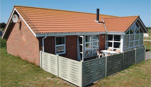 Four-Bedroom Holiday Home