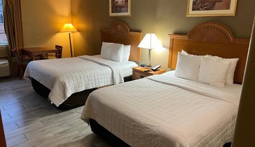 Queen Room with Two Queen Beds - Non-Smoking