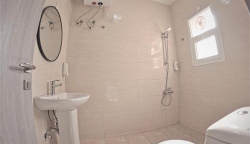 Single Room with Shared Bathroom
