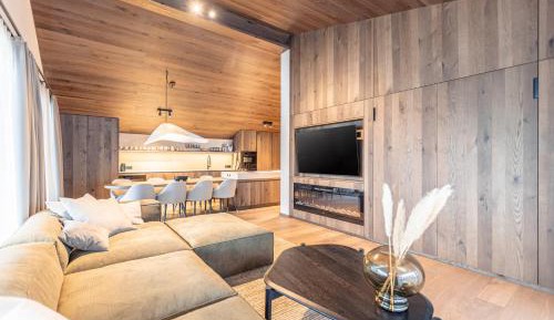 Premium Penthouse with Sauna
