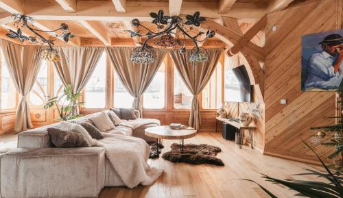 Deluxe Villa
