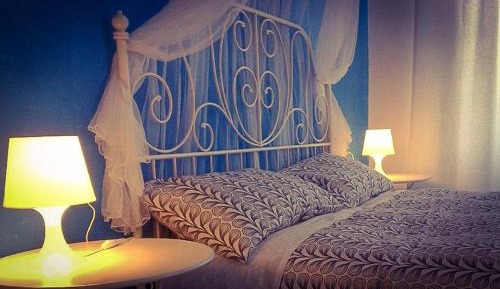 Double or Twin Room with Private Bathroom
