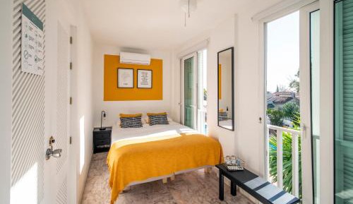 Twin Room with Private Bathroom
