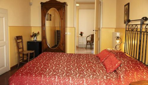 Large Double or Twin Room