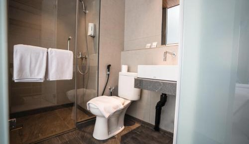 Superior Double Room with Free Airport Shuttle
