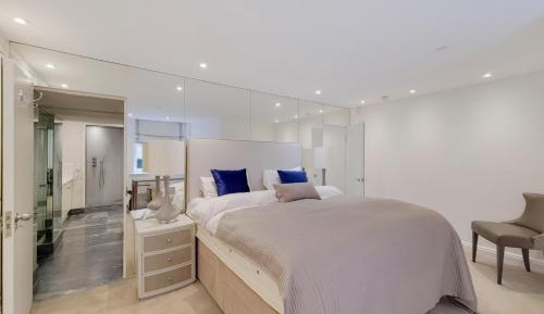 Superior Apartment