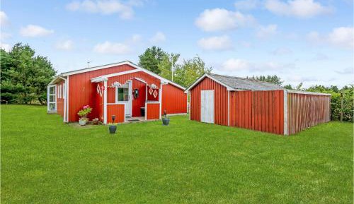 Two-Bedroom Holiday Home