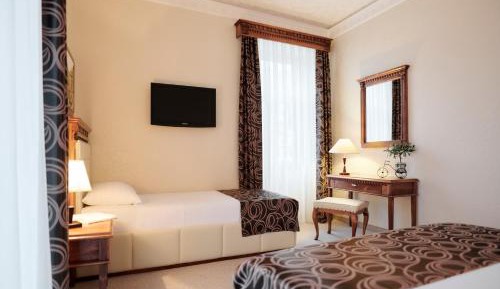 Family Room with Sea View (2 Adults + 1 Children)