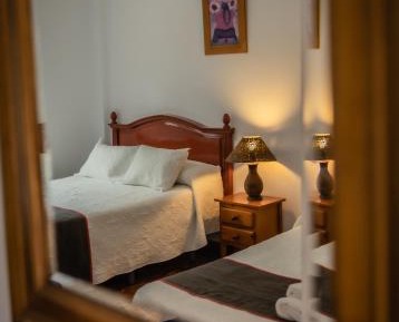 Economy Triple Room