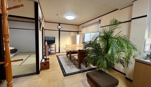 Apartment with Shower