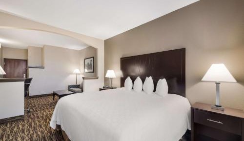 King Room with Sofabed - Non-Smoking