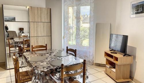 Apartment (2 Adults)