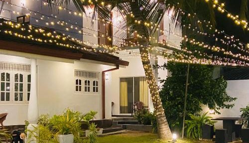 Apartment with Garden View