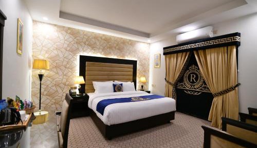 Standard King Room