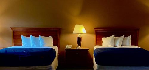 Deluxe Family Suite