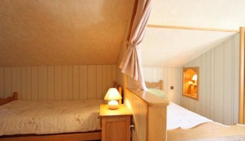 Holiday Home (7 Adults)