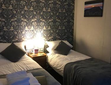 Standard Twin Room with Garden View