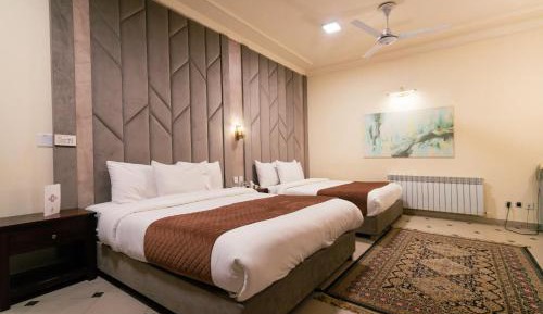 Superior Family Room